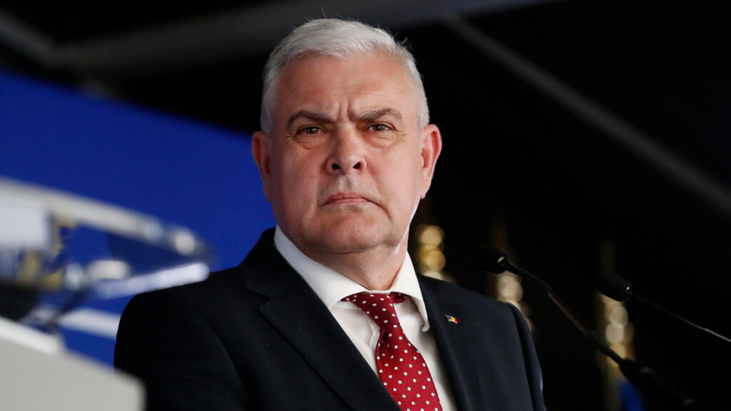 Министр обороны Румынии обсудил с главой Пентагона дальнейшую помощь Украине