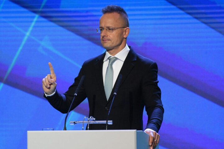 Венгрия заявила о намерении блокировать выделение €2 млрд для Украины