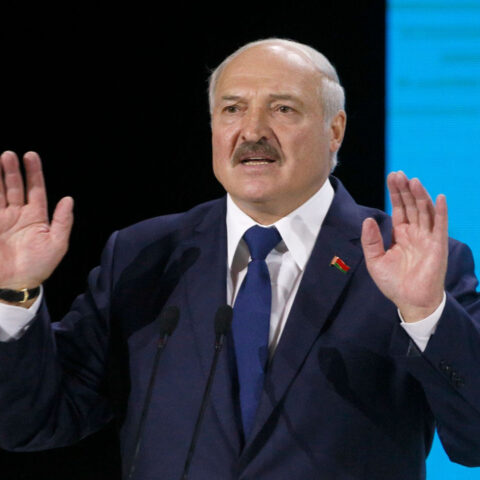 Лукашенко: ВСУ устали от конфликта, Киев должен начать переговоры