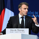 Макрон: Европа не ведет войну с Россией, она хочет мира