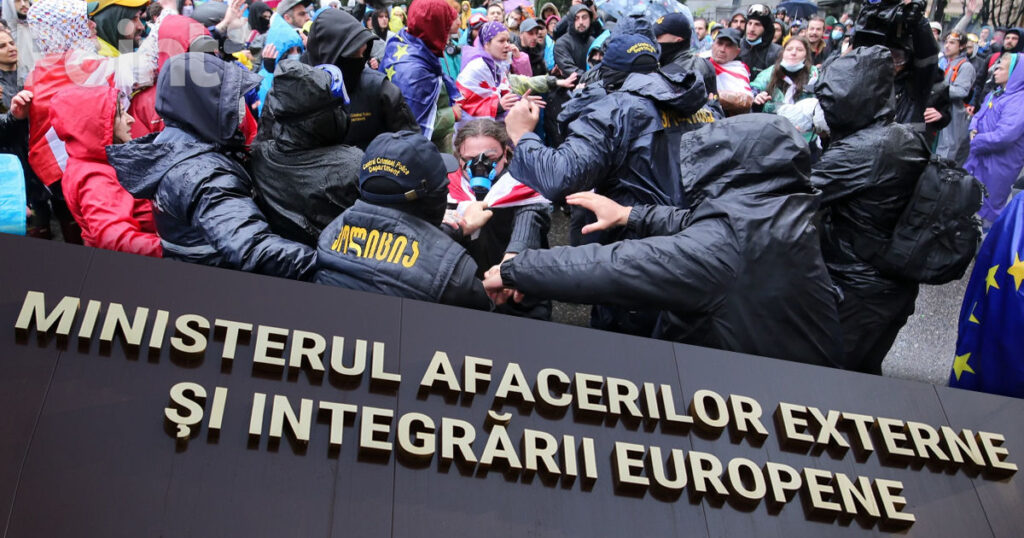 МИД подтвердило, что во время протестов в Грузии был задержан гражданин Молдовы