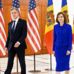 Санду: Надеемся, что США окажут помощь в борьбе с гибридными угрозами со стороны России