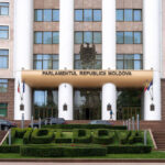 Парламенту Республики Молдова сегодня исполняется 33 года