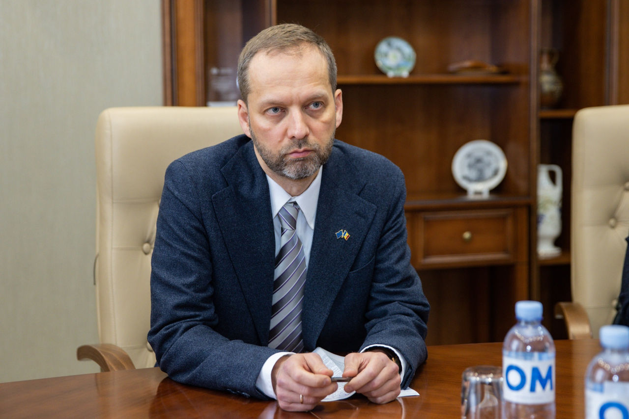 Посол ЕС назвал две рабочие "схемы быстрого обогащения" для Молдовы