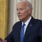 Байден выступил с заявлением после возможной попытки покушения на Трампа