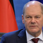 Шольц заявил о готовности "вскоре" поговорить с Путиным