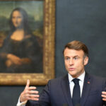Макрон заявил, что "Мону Лизу" перенесут в отдельное помещение