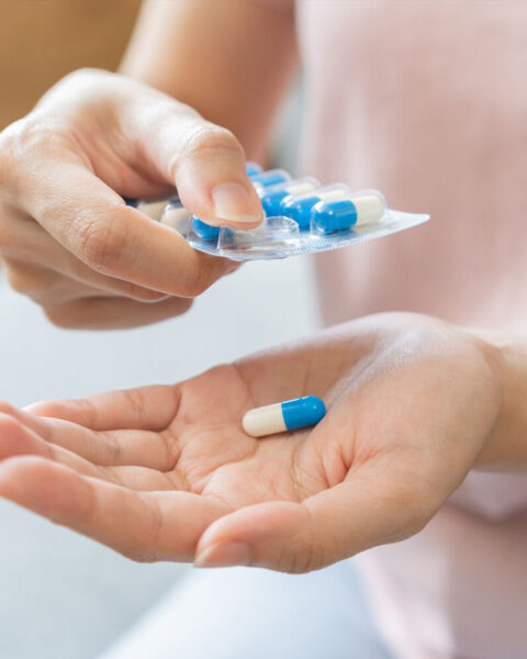 Ученые: Устойчивость бактерий к антибиотикам постепенно снижается