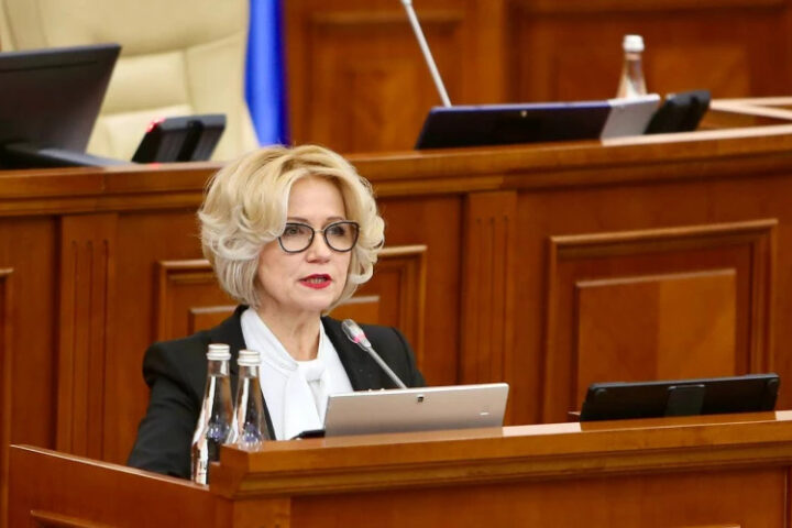 Алла Дарованная: "Бюджет стал украшением для выборов"