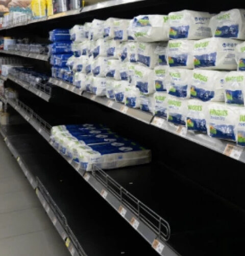 Израильтяне атакуют супермаркеты