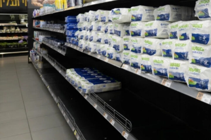 Израильтяне атакуют супермаркеты