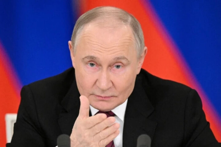 Путин подтвердил готовность России к третьему раунду переговоров с Украиной