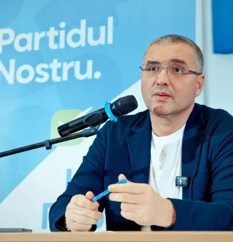 Ренато Усатый: Будущее правительство должно быть сформировано исключительно из профессионалов, без левых и правых ориентиров.