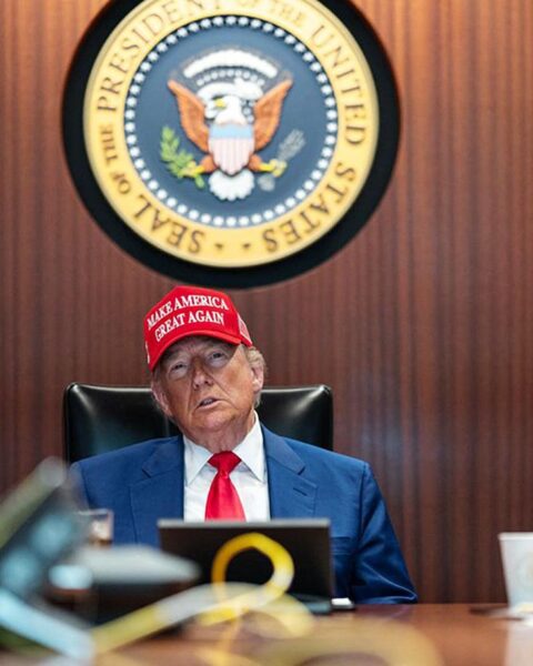 США нанесли удар по ядерным объектам Ирана: Трамп делает ставку на силу