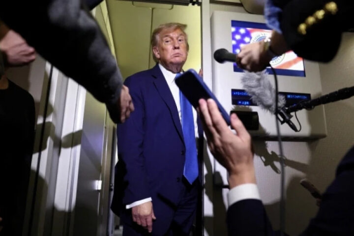Трамп: Иран должен полностью избавиться от ядерного оружия