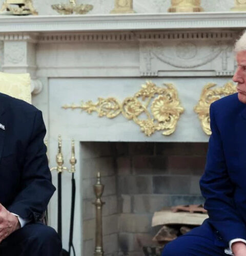 Трамп обсудил с Нетаньяху.
