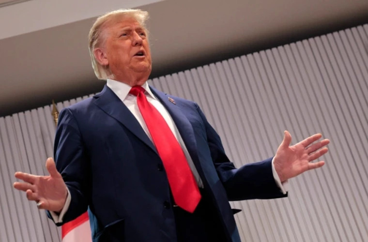 Трамп считает исключение России из G8 крупной ошибкой