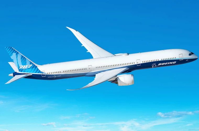 Япония приступает к проверке всех Boeing 787