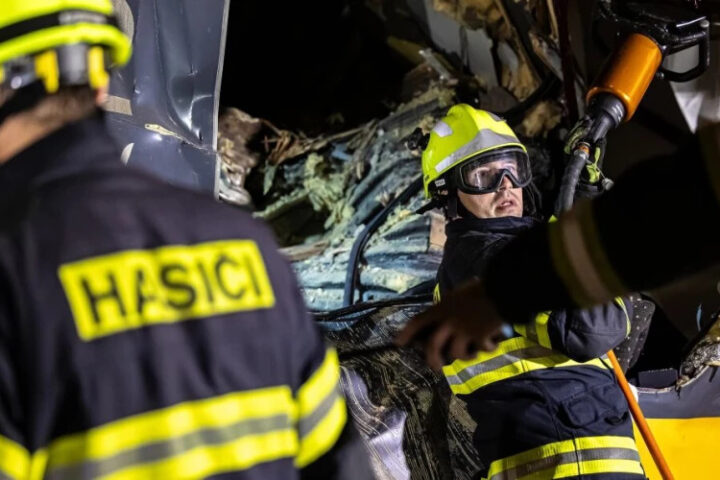 Чешские спасатели направились в Техас для помощи пострадавшим от наводнений