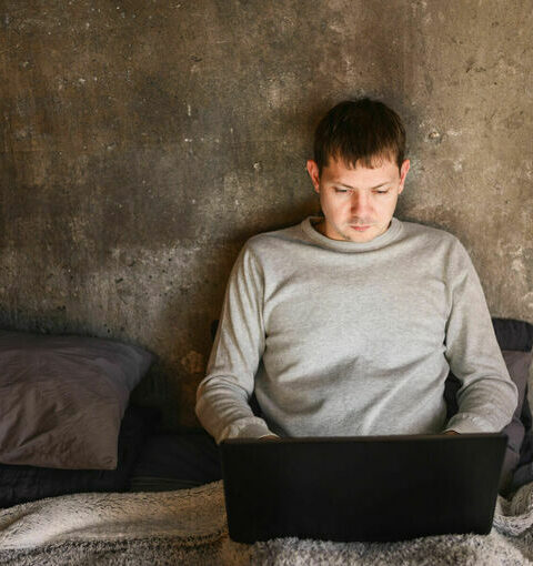 Госдума одобрила штрафы за поиск экстремистских материалов: власти пытаются смягчить негативную реакцию