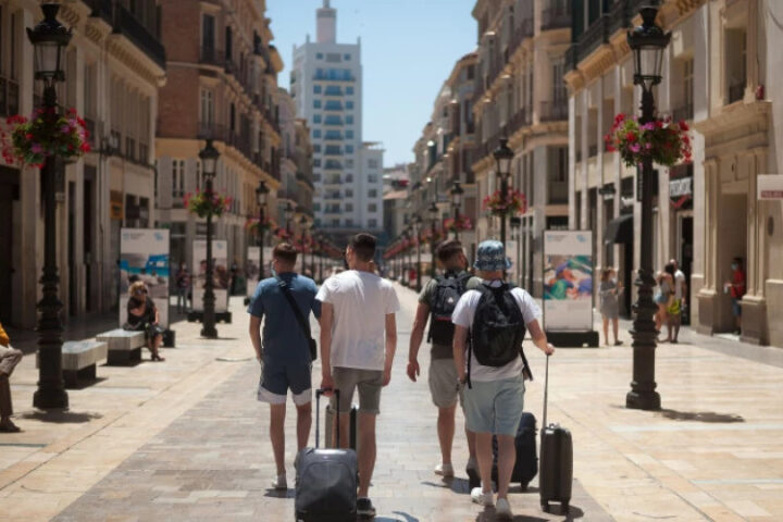 Испания устанавливает новые правила для путешествий
