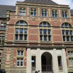 Немецкому правительству разрешили создавать страницы в Facebook