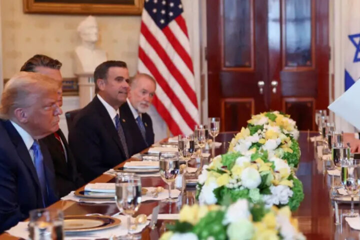 Нетаньяху предложил Трампа на Нобелевскую премию мира