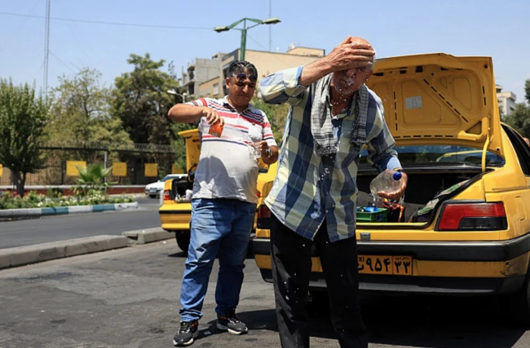 Омидийе в Иране признан самой жаркой точкой на Земле с температурой 51°C