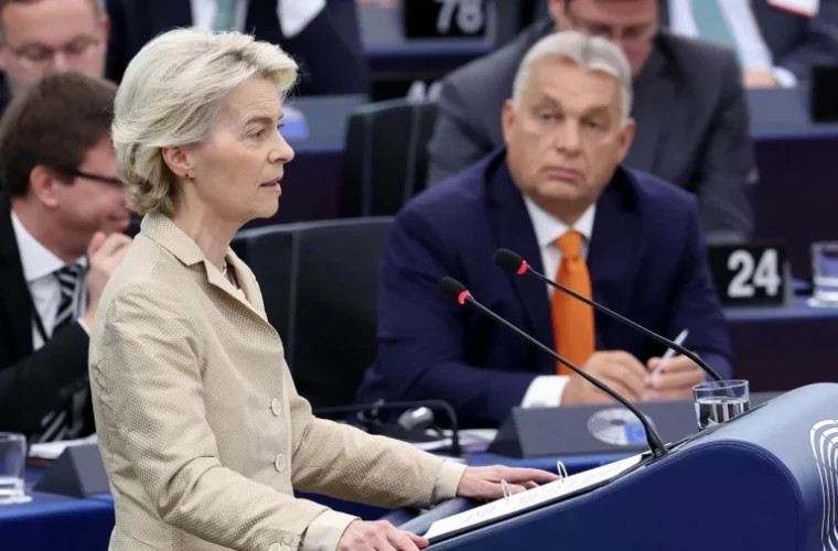 Орбан потребовал от фон дер Ляйен уйти в отставку с поста президента ЕК