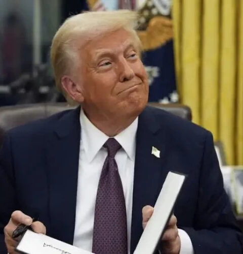 Пентагон рассматривает использование 934 миллионов долларов на проект модернизации самолета Трампа