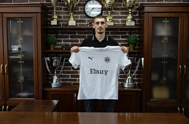 «Петрокуб» пополнил состав: представлен пятый новичок команды «львов»