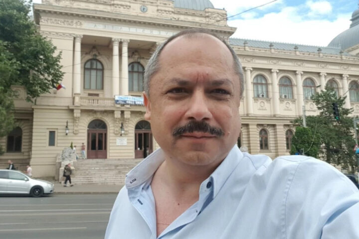 Попович о возможных реформах после выборов на основе сокращений и слияний
