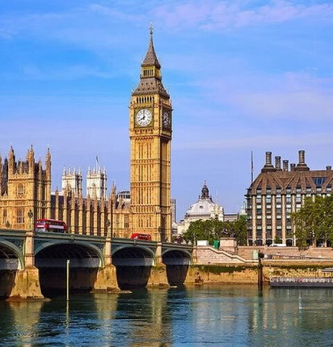 Прощание с Черчиллем? В Британии обсуждают замену исторических личностей на банкнотах