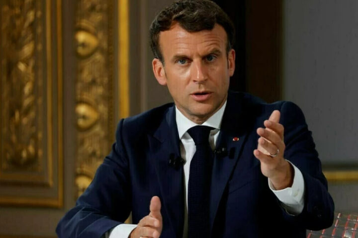Рейтинг Макрона опустился ниже исторического минимума