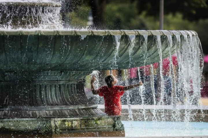 Самое жаркое лето в истории? Финские метеорологи звучат тревогу.