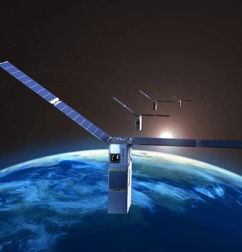 Сбой в работе Starlink оставил десятки тысяч пользователей без интернета