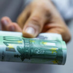 Семь партий под наблюдением правоохранителей за нарушения на выборах