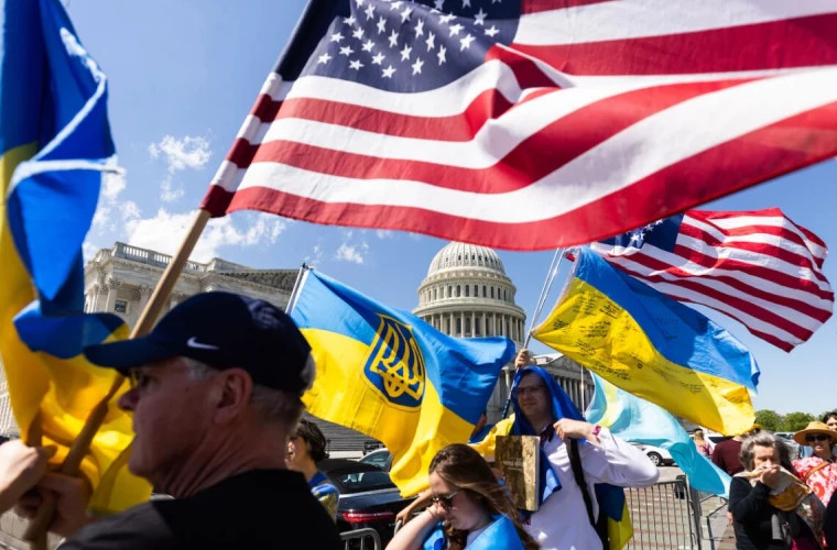 Трамп подтвердил возможность продления статуса украинских беженцев в США до конца войны