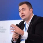 Адриан Бэлуцел приостанавливает работу и баллотируется в депутаты от PAS