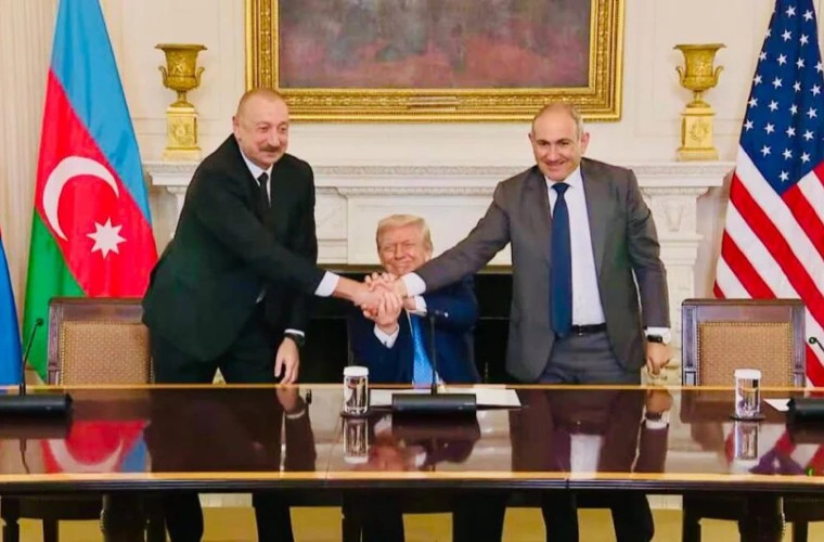 Алиев и Пашинян подписали мирное соглашение с помощью США и предложили Трампа на Нобелевскую премию мира