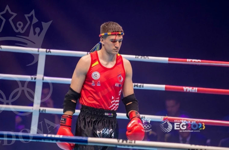 Артём Ливадарь вышел в полуфинал Всемирных игр по муай-таю в Китае