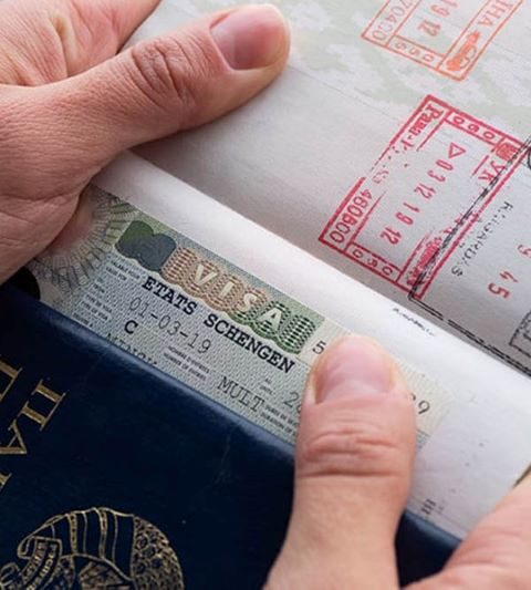 Белорусы в Литве резко увеличили получение паспортов иностранца