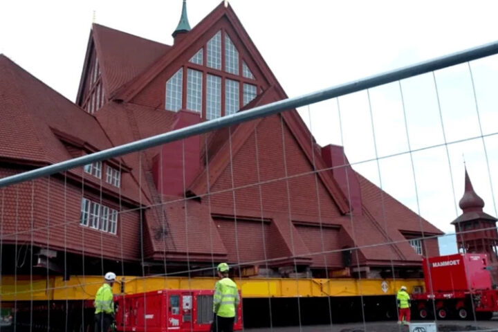 Церковь в Швеции, построенная 113 лет назад, будет перемещена на 5 километров из-за просадки грунта