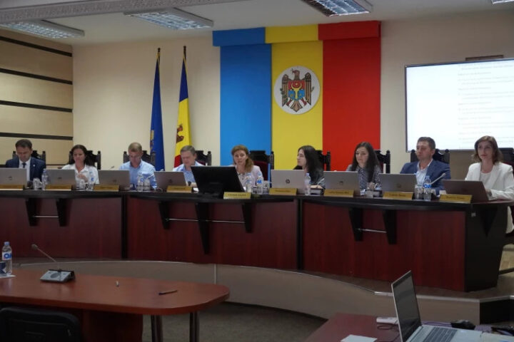 ЦИК Молдовы изменил график приёма документов для кандидатов на выборы