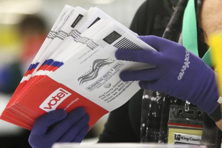 Трамп выступает против голосования по почте: необходимость реформы избирательной системы США