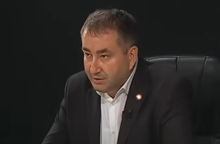 Денис Рошка: в Молдове наблюдается тенденция к азиатской системе управления