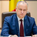 Додон под следствием и на орбите Москвы: Молдова перед выборами