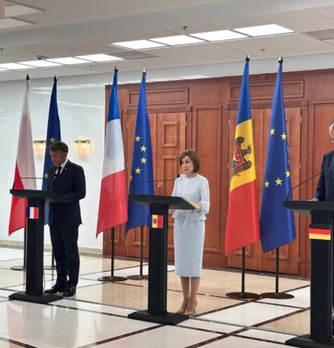 Канцлер Германии Мерц пообещал поддержку Молдове и начало переговоров о вступлении осенью