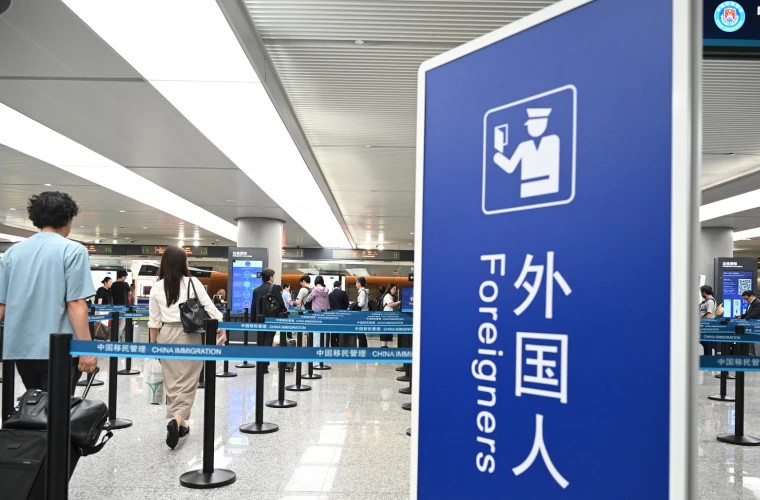 Китай вводит визу типа «К» для иностранных специалистов в науке и технологиях