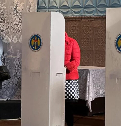 Кто такие наблюдатели на выборах и какие у них права